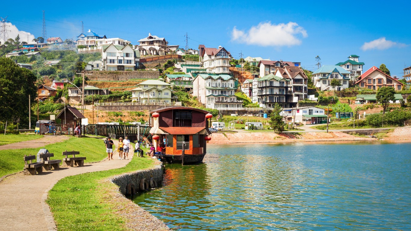 Ella & Nuwara Eliya Scenic Tour - Sri Lanka Day Tour